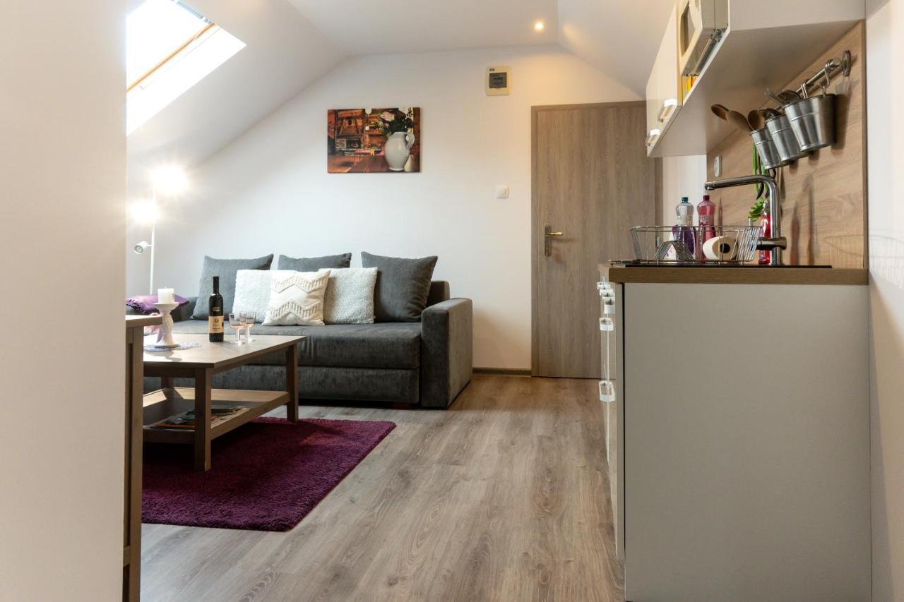 Nisa Apartments Nova Lesna Exterior photo